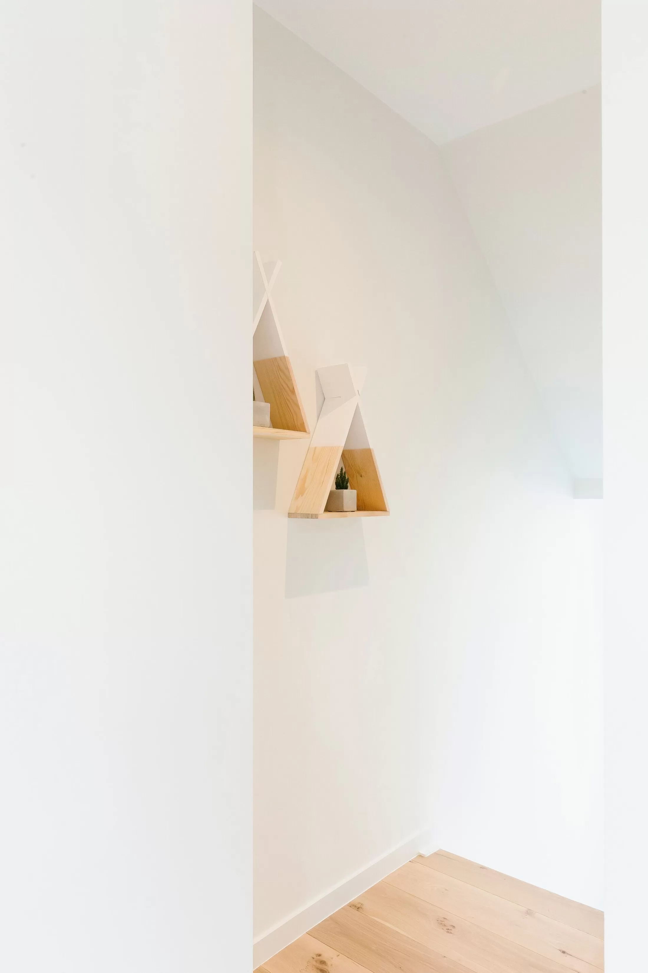 Hot Etagère Murale Tipi - Bois - Naturel Blanc Étagères Murales | Tipi